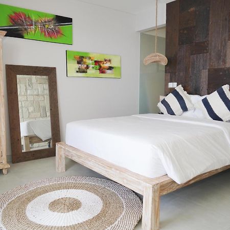 Theodor Hotel Labuan Bajo Kültér fotó