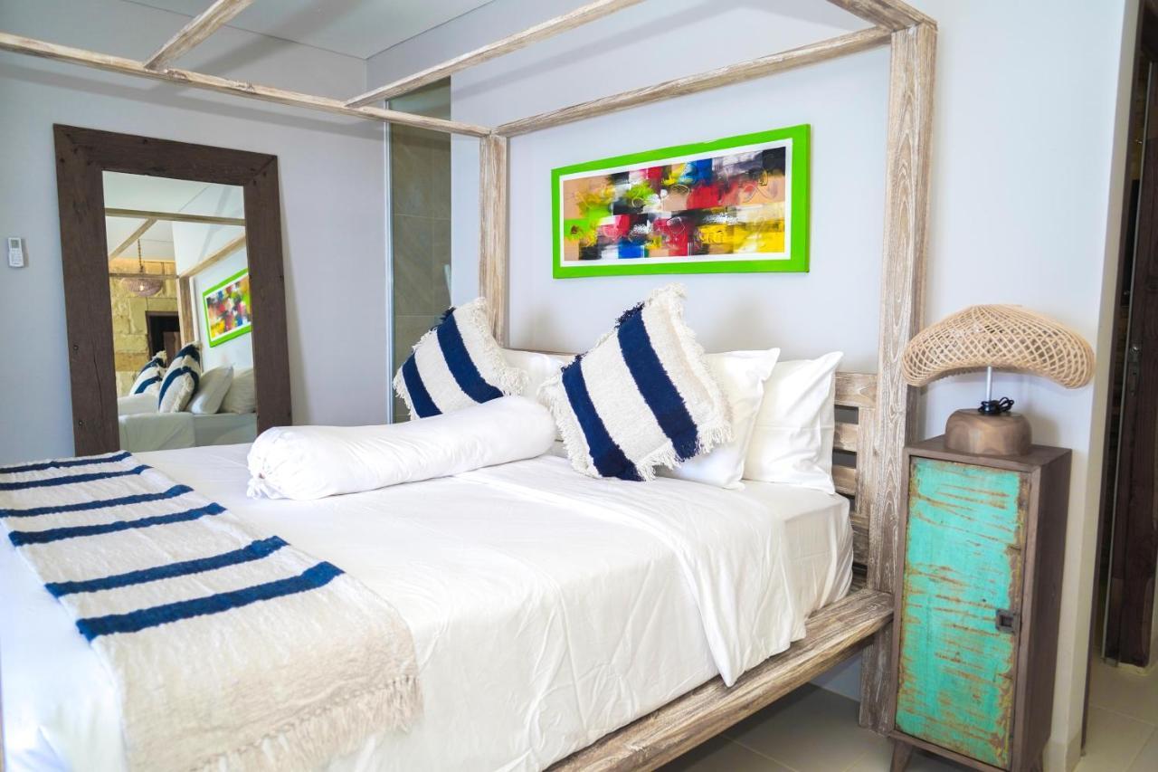 Theodor Hotel Labuan Bajo Kültér fotó