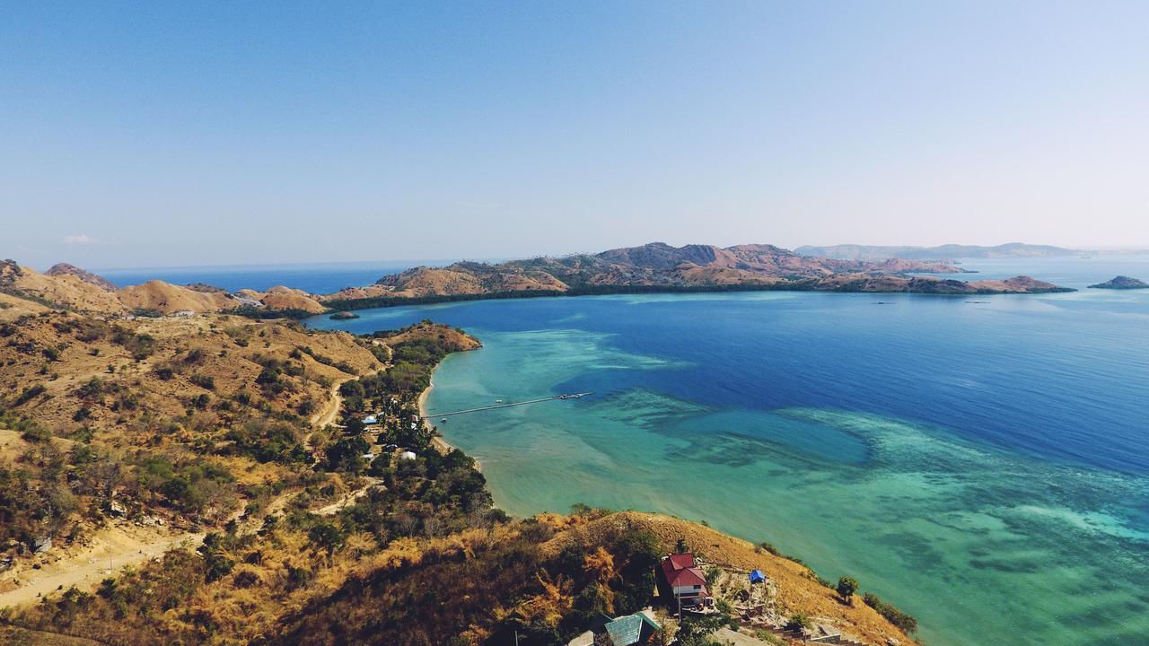Theodor Hotel Labuan Bajo Kültér fotó