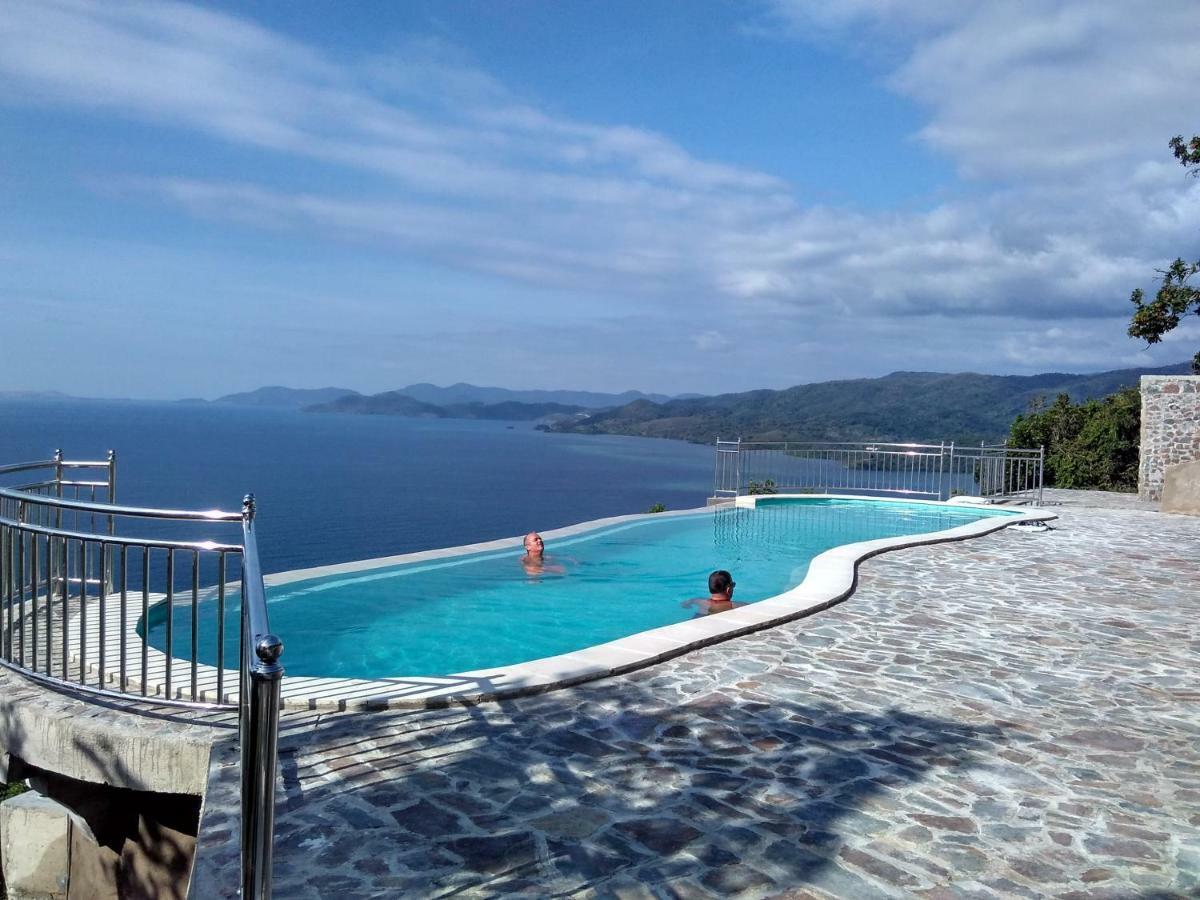 Theodor Hotel Labuan Bajo Kültér fotó